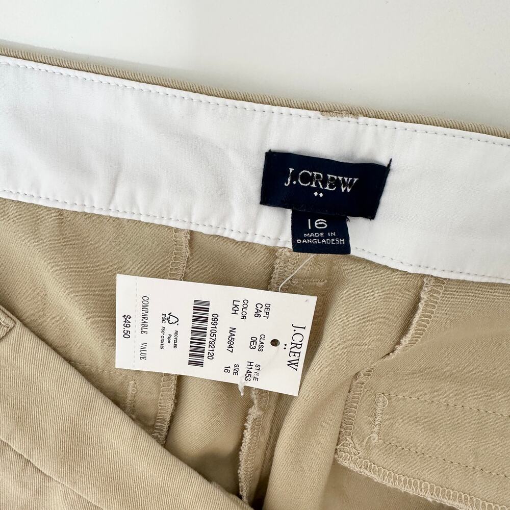 J.Crew 5" Classic Chino Short Light Khaki Preppy Coastal Vacation US 16 NWT - Picture 10 of 12